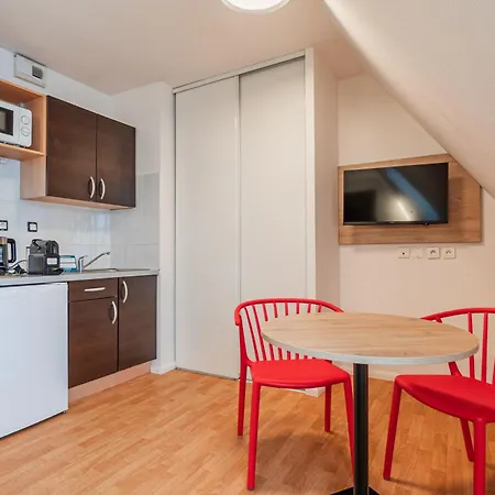 Aparthotel Residhotel Centre 3*