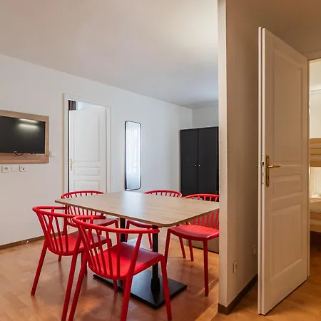 Aparthotel Residhotel Centre 3*