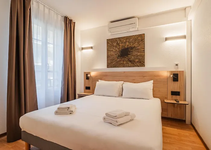 Aparthotel Residhotel Centre 3*