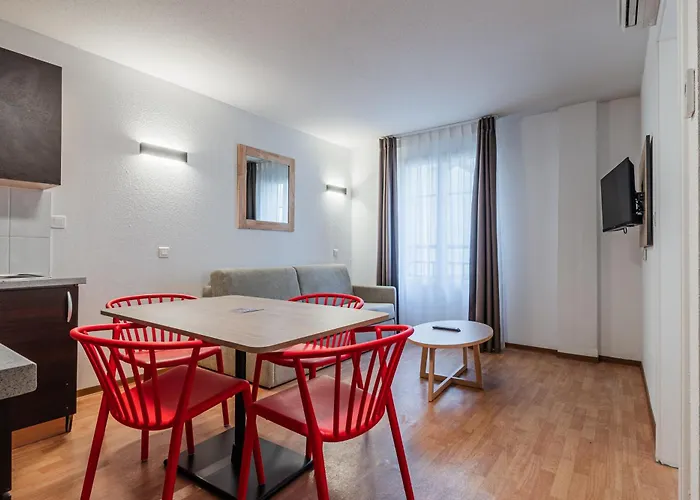 Aparthotel Residhotel Centre 3*