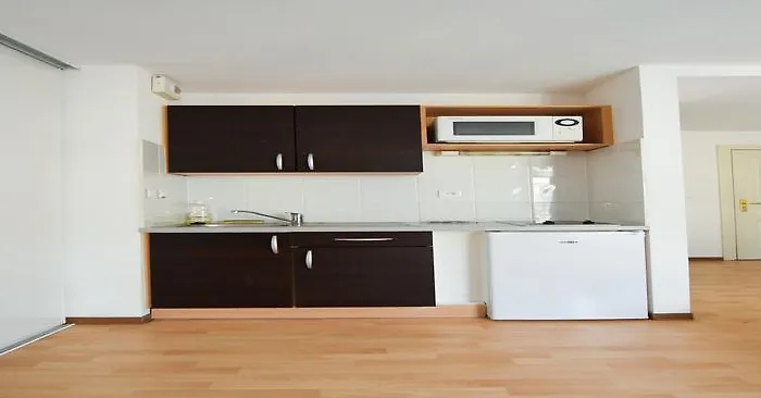 Aparthotel Residhotel Centre 3*